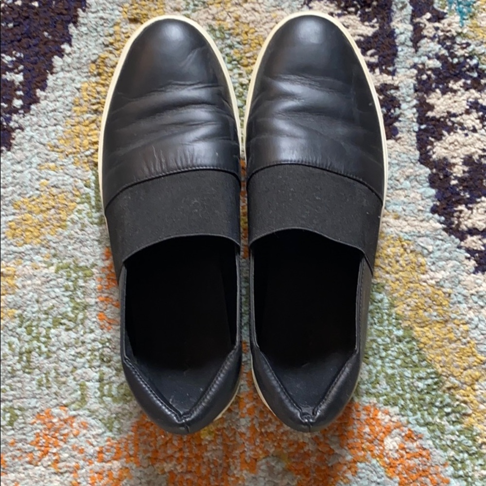 Vince sneakers